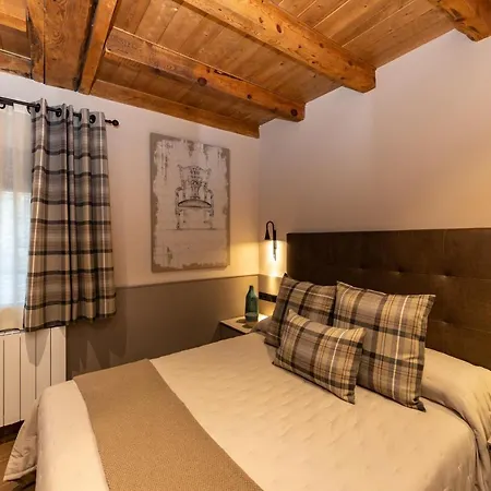 Aparthotel Cerdanya Mountain Residences *